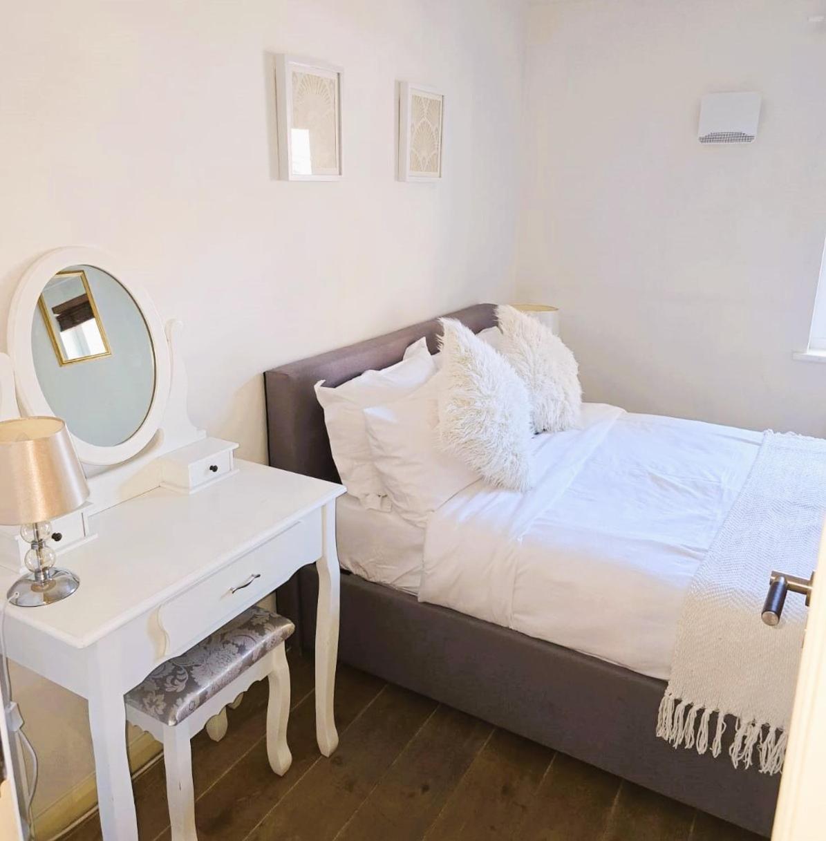 Super Central Beautiful Three Bedroom Λονδίνο Εξωτερικό φωτογραφία